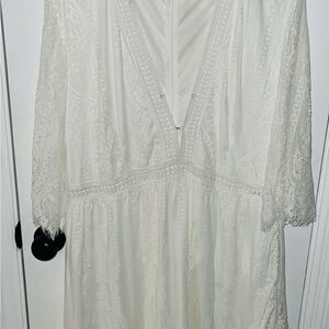Elegant White Lace Mini Dress